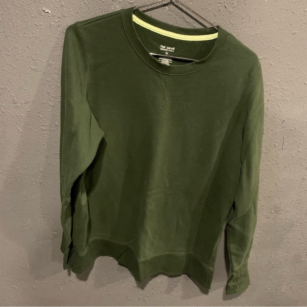 Men’s Tek Gear Sweatshirt